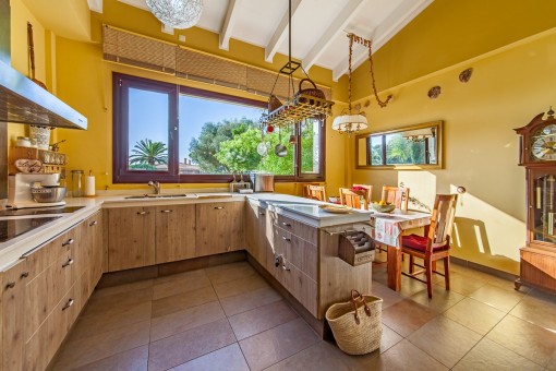 Light flooded kitchen