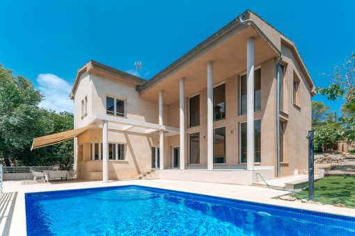 High quality luxury villa close to Cala Cap Falco