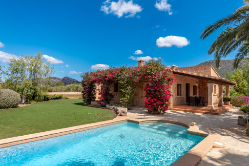 Beautiful finca with pool in the heart of Mallorca in Llucmajor
